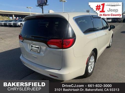 2017 Chrysler Pacifica Touring