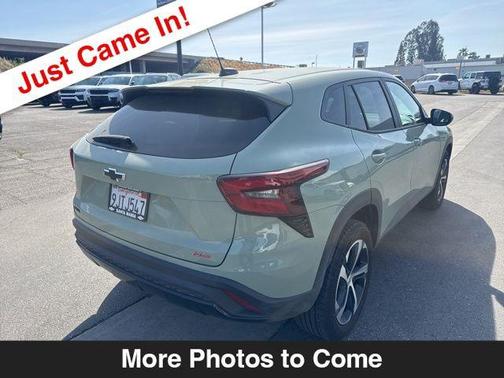 2024 Chevrolet Trax FWD 1RS