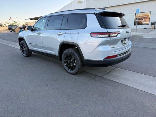 2025 Jeep Grand Cherokee Altitude