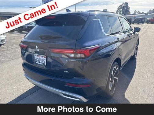 2023 Mitsubishi Outlander SEL 2.5 2WD