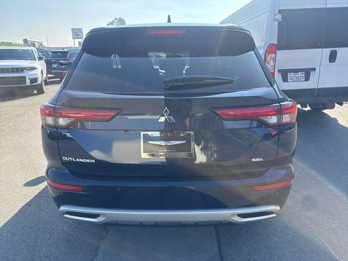 2023 Mitsubishi Outlander SEL 2.5 2WD