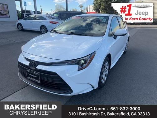 2025 Toyota Corolla LE