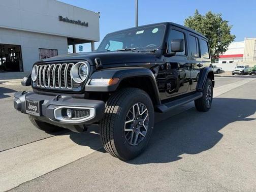 2025 Jeep Wrangler 4-Door Sahara 4x4