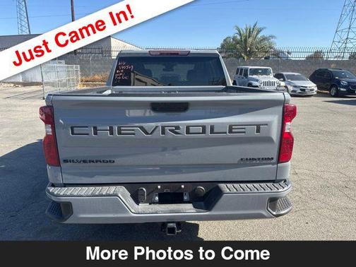 Slate Gray Metallic 2024 Chevrolet Silverado 1500 Custom