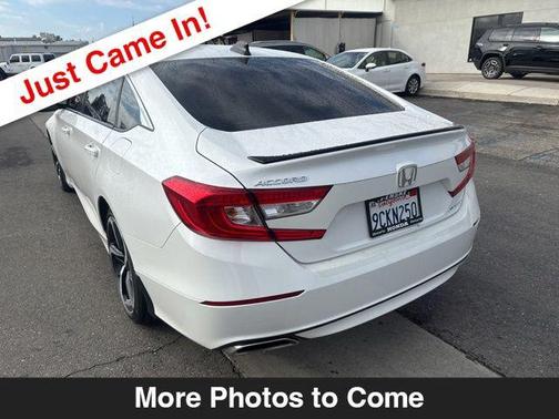 Platinum White Pearl 2022 Honda Accord Sport 1.5T