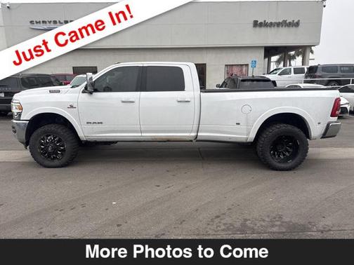 2020 RAM 3500 Laramie Crew Cab 4x4 8' Box