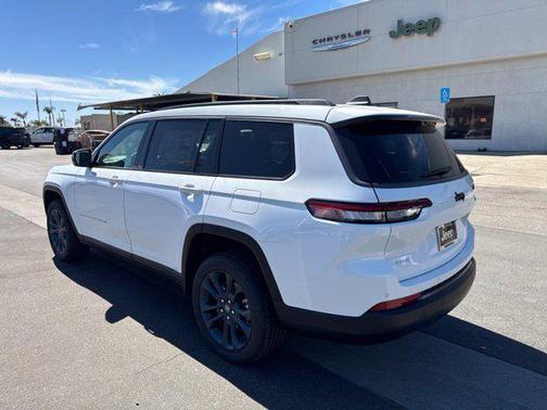 Bright White Clear-Coat Exterior Paint 2026 Jeep Grand Cherokee 85th Anniversary Edition 4x4