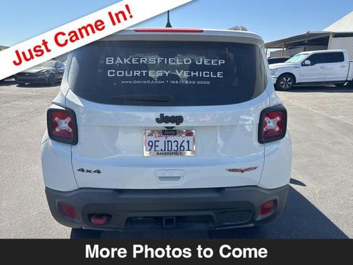 2022 Jeep Renegade Trailhawk
