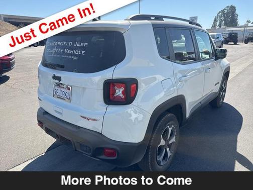 2022 Jeep Renegade Trailhawk
