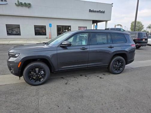 2025 Jeep Grand Cherokee Altitude