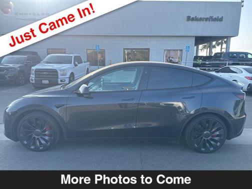 2024 Tesla Model Y Performance Dual Motor All-Wheel Drive