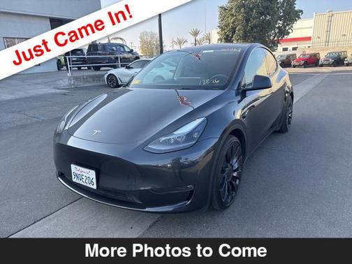 2024 Tesla Model Y Performance Dual Motor All-Wheel Drive