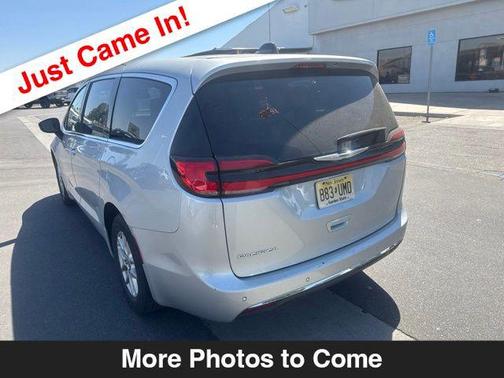 Silver Mist Clearcoat 2024 Chrysler Pacifica Touring L