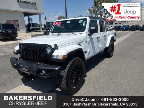 Bright White Clearcoat 2021 Jeep Gladiator Sport