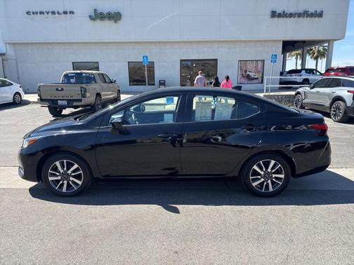 2023 Nissan Versa 1.6 SV