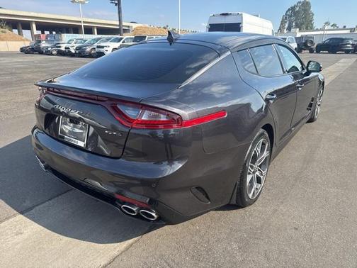 2021 Kia Stinger GT-Line