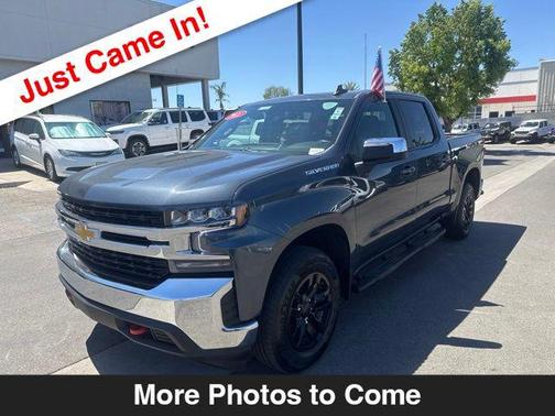 Shadow Gray Metallic 2021 Chevrolet Silverado 1500 LT