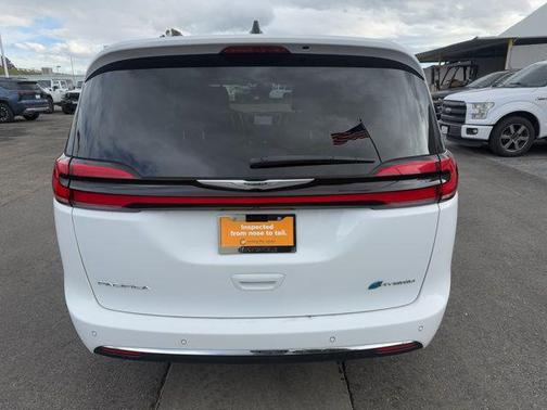2023 Chrysler Pacifica Hybrid Limited