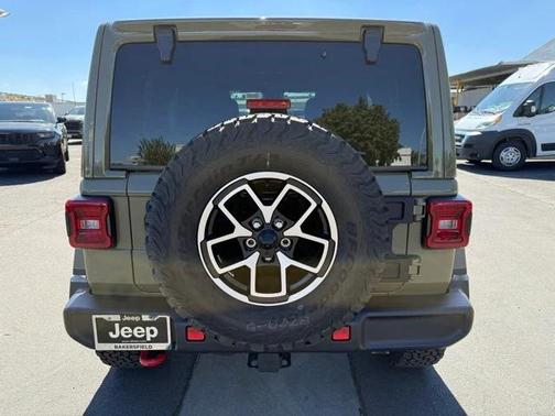 2025 Jeep Wrangler Rubicon