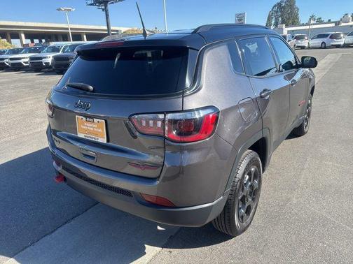 2023 Jeep Compass Trailhawk
