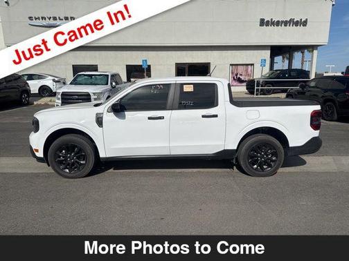 Oxford White 2024 Ford Maverick XLT