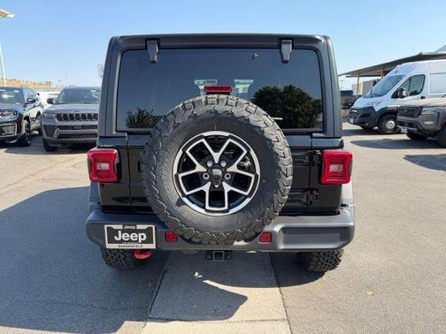Black Clear-Coat Exterior Paint 2026 Jeep Wrangler Rubicon