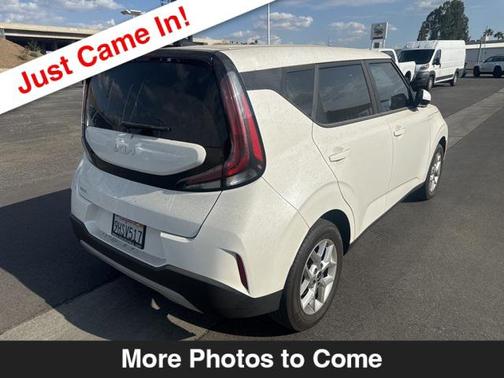 2024 Kia Soul LX