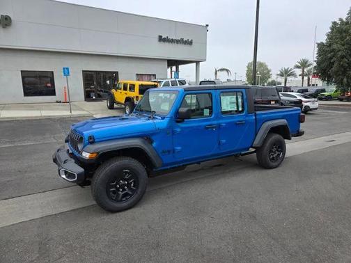 2026 Jeep Gladiator Sport