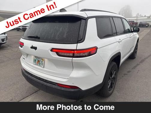 2024 Jeep Grand Cherokee L Altitude