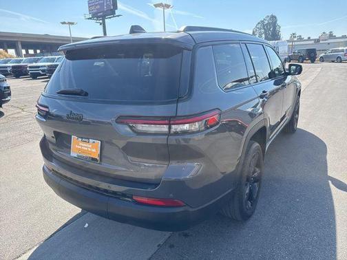 2023 Jeep Grand Cherokee L Altitude