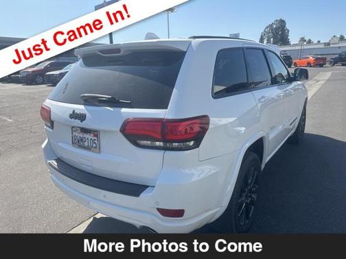 2021 Jeep Grand Cherokee Laredo