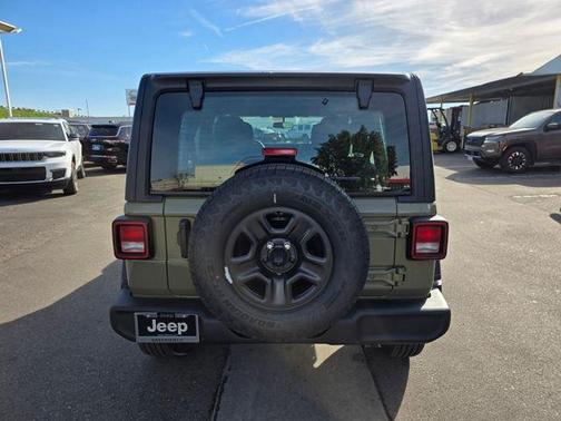 2026 Jeep Wrangler Sport