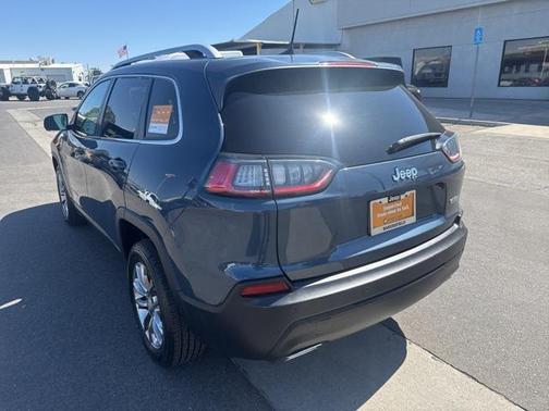 2021 Jeep Cherokee Latitude Lux