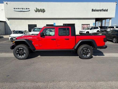 Firecracker Red Clear-Coat Exterior Paint 2026 Jeep Gladiator Rubicon
