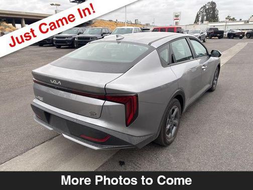 Steel Gray 2025 Kia K4 LXS