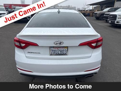 2017 Hyundai SONATA SE