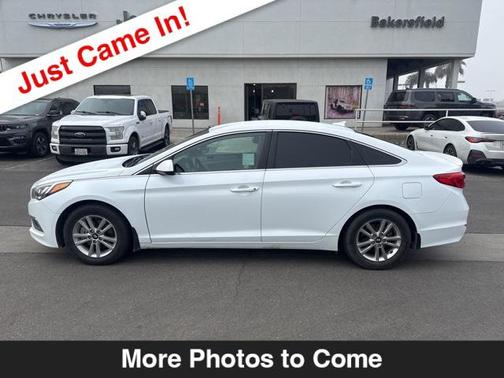 2017 Hyundai SONATA SE