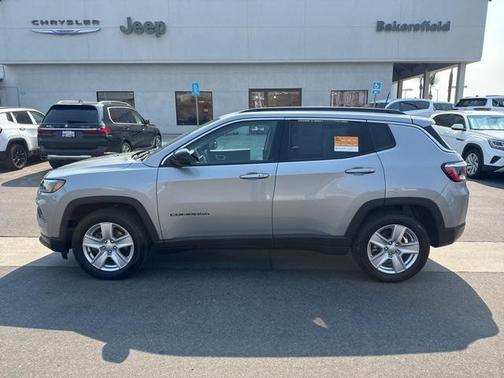 2022 Jeep Compass Latitude