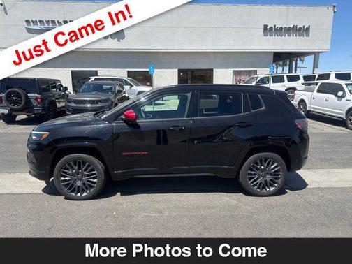 Diamond Black 2023 Jeep Compass (RED) Edition 4x4