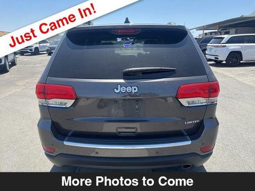 Granite Crystal Metallic Clearcoat 2018 Jeep Grand Cherokee Limited