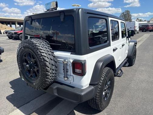 2020 Jeep Wrangler Unlimited Willys 4X4