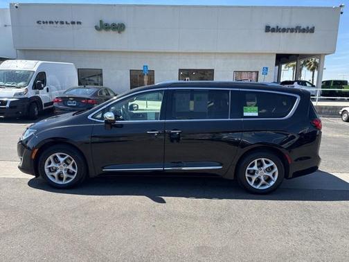 2020 Chrysler Pacifica Limited