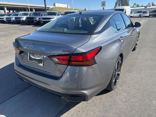 2024 Nissan Altima SR FWD