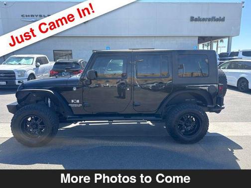 Brilliant Black Clearcoat 2009 Jeep Wrangler Unlimited X