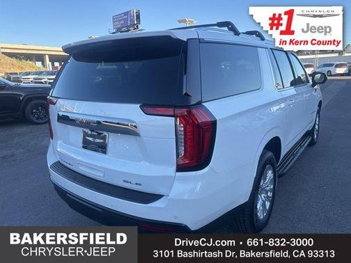 2024 GMC Yukon XL SLE