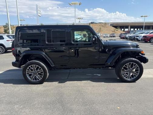 2022 Jeep Wrangler Unlimited 4xe Sahara High Altitude