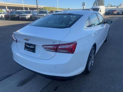 2024 Chevrolet Malibu FWD 2LT