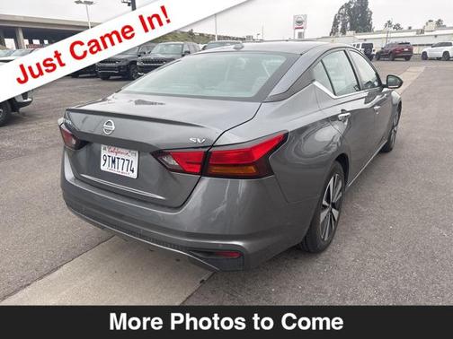 2022 Nissan Altima 2.5 SV