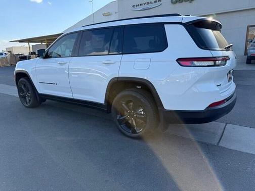 2025 Jeep Grand Cherokee Limited X
