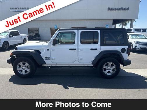 2022 Jeep Wrangler Unlimited Sport